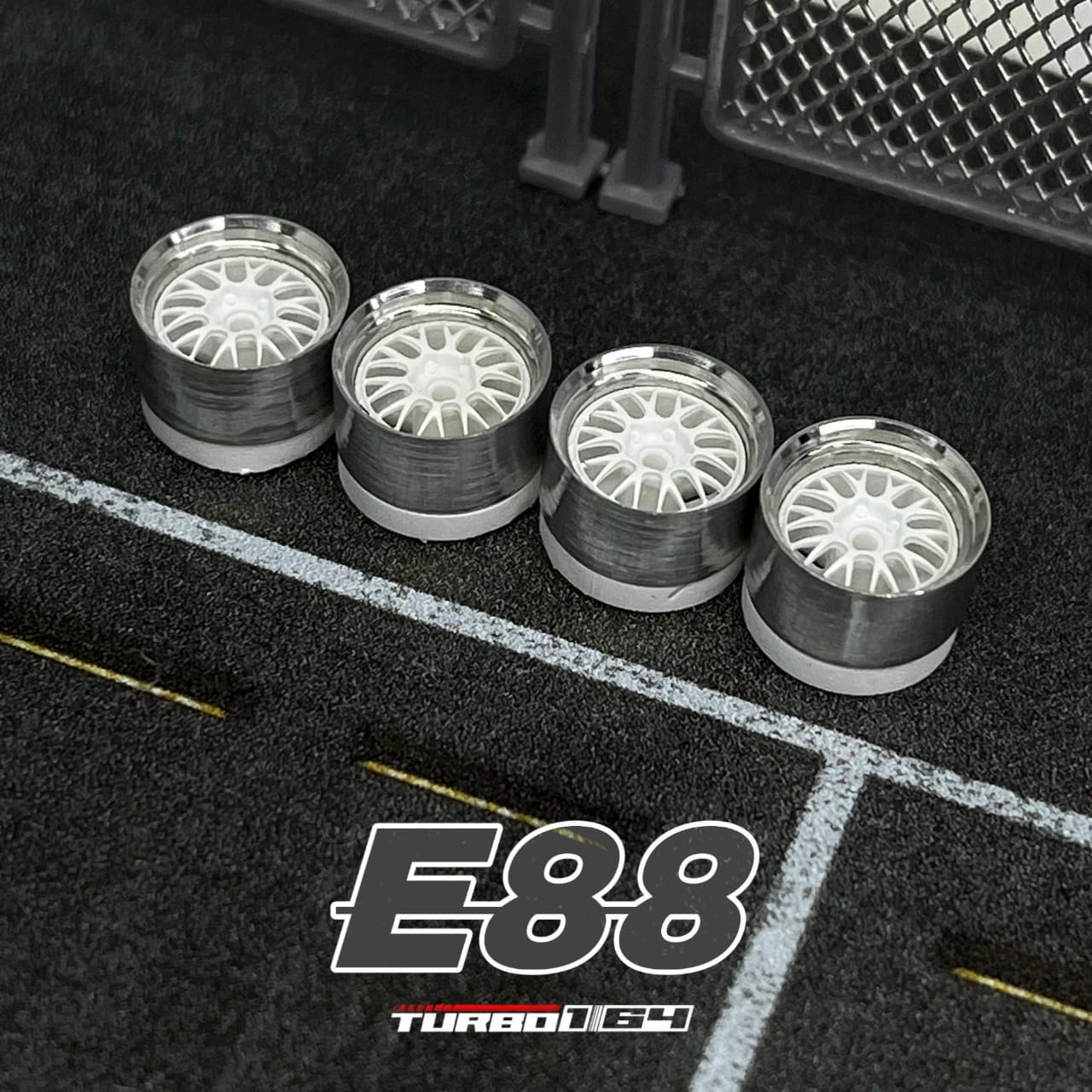 Turbominiscale Model E88